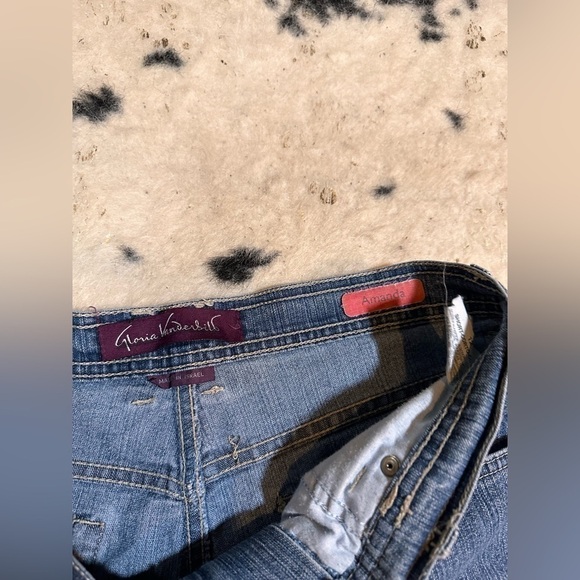 Gloria Vanderbilt Women’s Medium Wash Amanda Stretch Denim Jeans Size - Picture 6 of 7